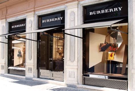 negozi burberry a roma|burberry official website & store.